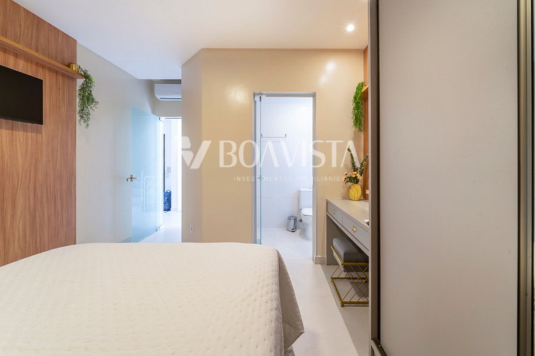 Casa frente mar 4 suítes p/ 12 pessoas