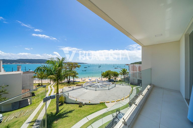 Casa frente mar 4 suítes p/ 12 pessoas