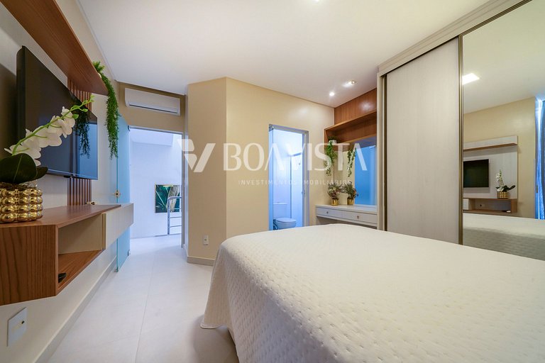 Casa frente mar 4 suítes p/ 12 pessoas