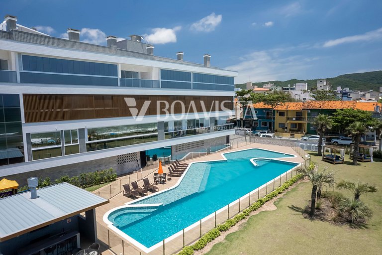 Duplex Alto Padrão Frente Mar com Piscina - 1149