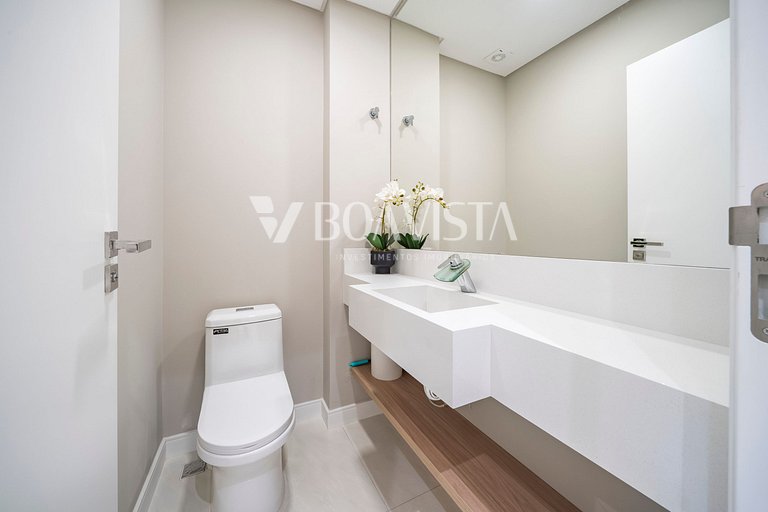 Apartamento alto padrão 2 suítes com piscina