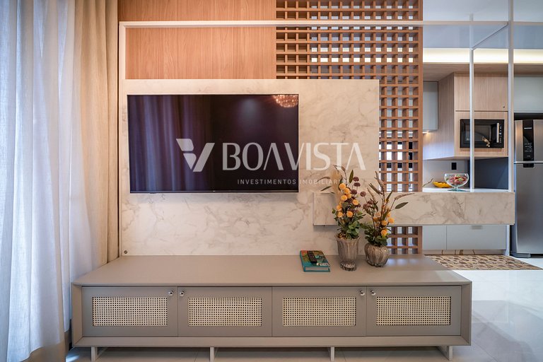 Apartamento alto padrão 2 suítes com piscina