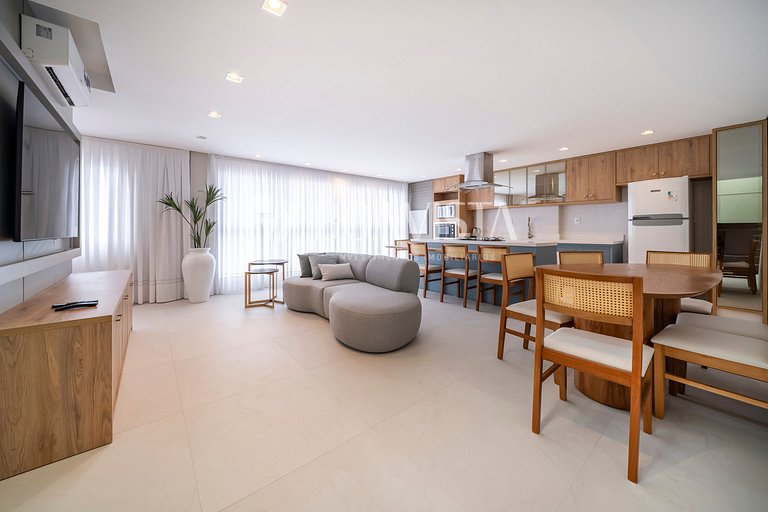 Triplex Premium com Jacuzzi e 3 Suítes