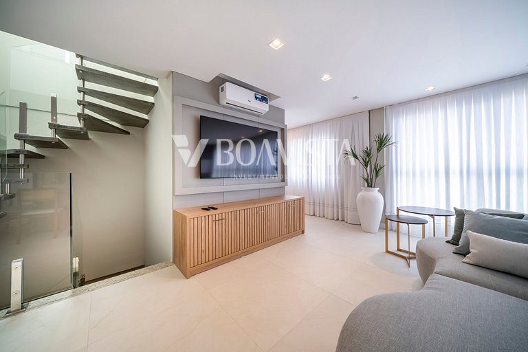 Triplex Premium com Jacuzzi e 3 Suítes