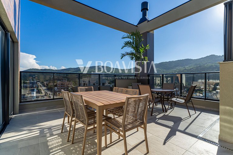 Triplex 3 suites em Bombas