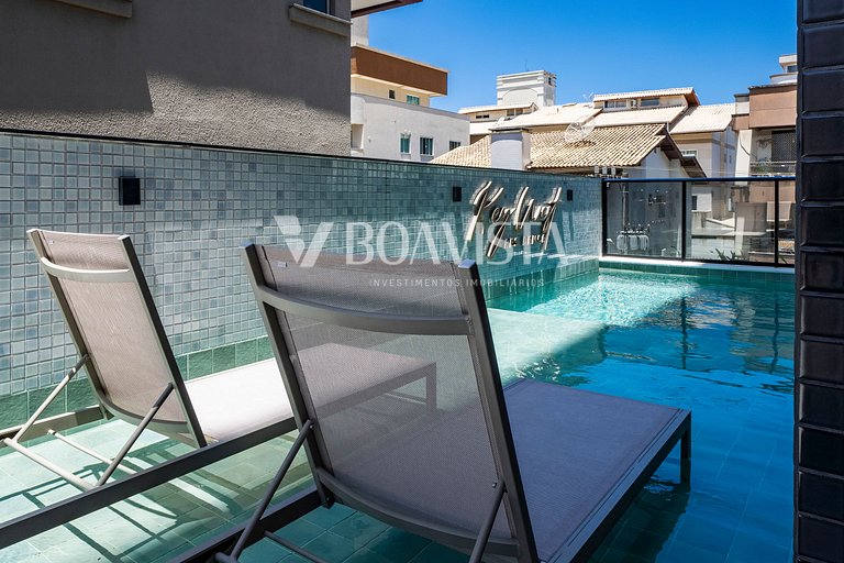 Apartamento alto padrão com 2 suites e piscina