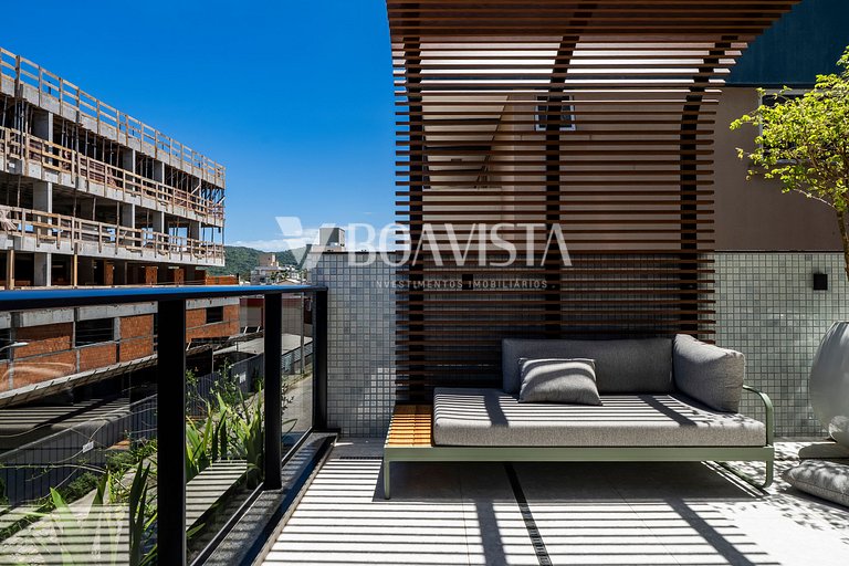 Apartamento alto padrão com 2 suites e piscina