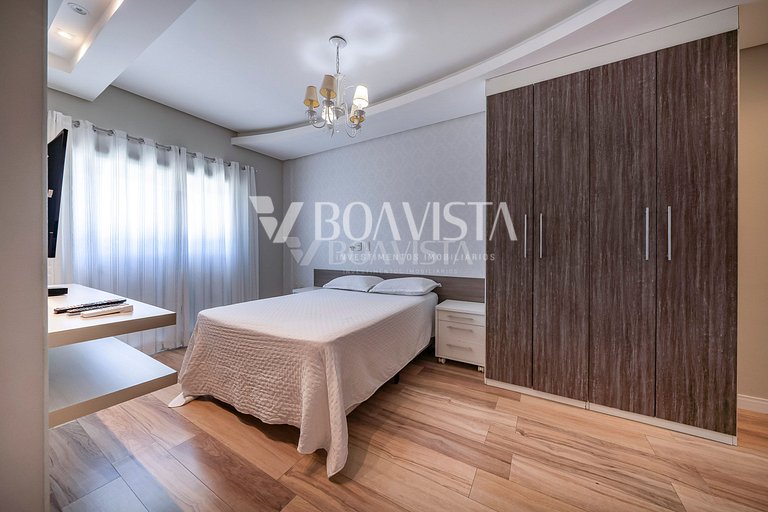 High-End Penthouse for 10: Jacuzzi and Ocean View
