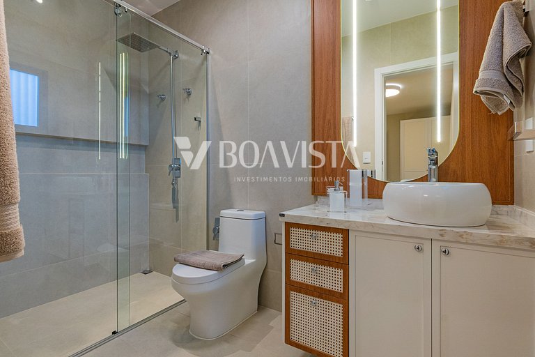 Rent House 4 rooms w/ 1 suite sea front | Bombas / SC