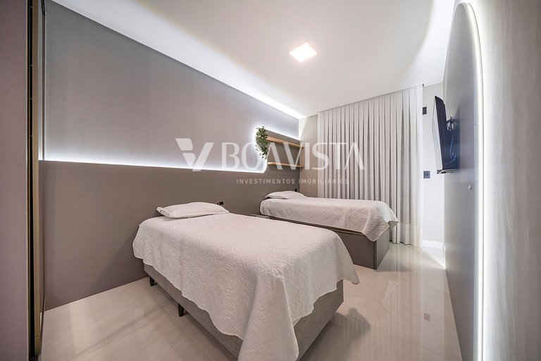 Apartamento alto padrão c/piscina