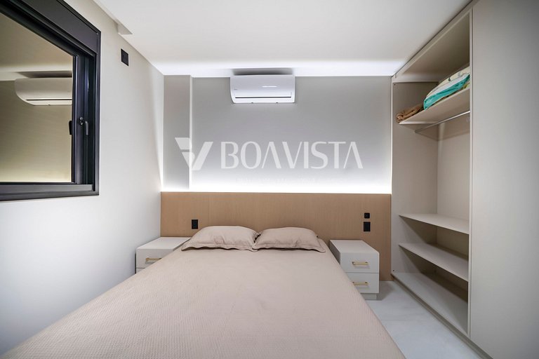 Apartamento alto padrão 2 suítes com piscina