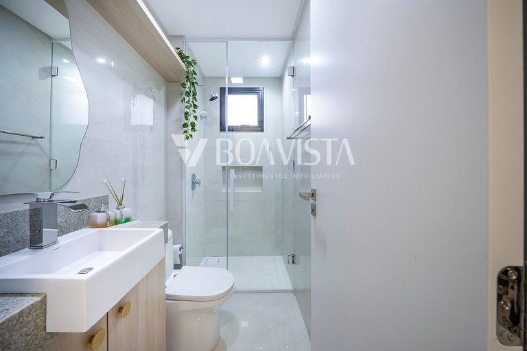 Apartamento alto padrão 2 suítes com piscina