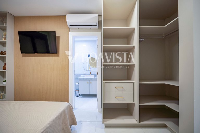 Apartamento alto padrão 2 suítes com piscina