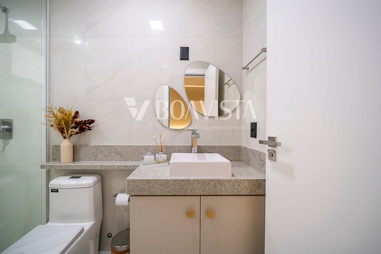 Apartamento alto padrão 2 suítes com piscina