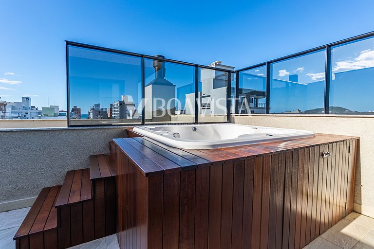 Triplex exclusivo de 3 suites en Bombas