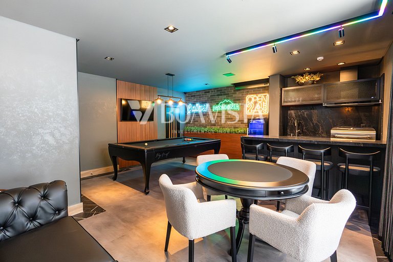 Alto padrão c/ piscina sala de jogos e 2 suites