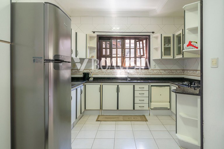 Férias em Grupo! Casa Espaçosa Próxima ao Mar