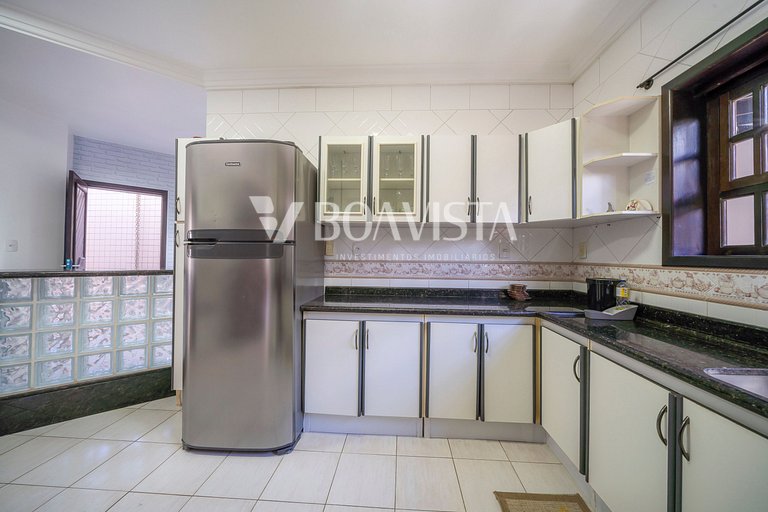 Férias em Grupo! Casa Espaçosa Próxima ao Mar