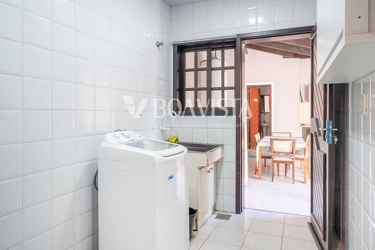 Férias em Grupo! Casa Espaçosa Próxima ao Mar