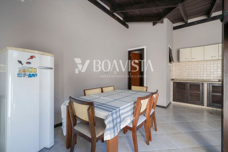 Férias em Grupo! Casa Espaçosa Próxima ao Mar