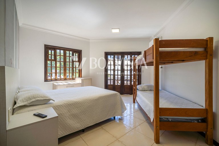 Férias em Grupo! Casa Espaçosa Próxima ao Mar