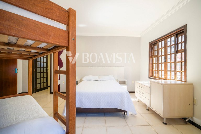 Férias em Grupo! Casa Espaçosa Próxima ao Mar