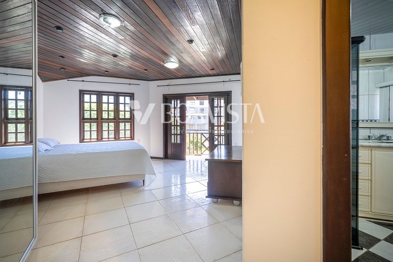 Férias em Grupo! Casa Espaçosa Próxima ao Mar