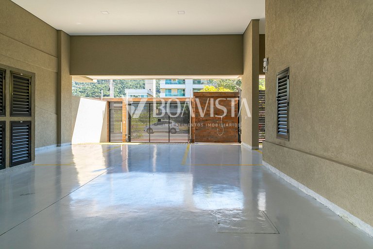 Apartamento de alto standing con piscina
